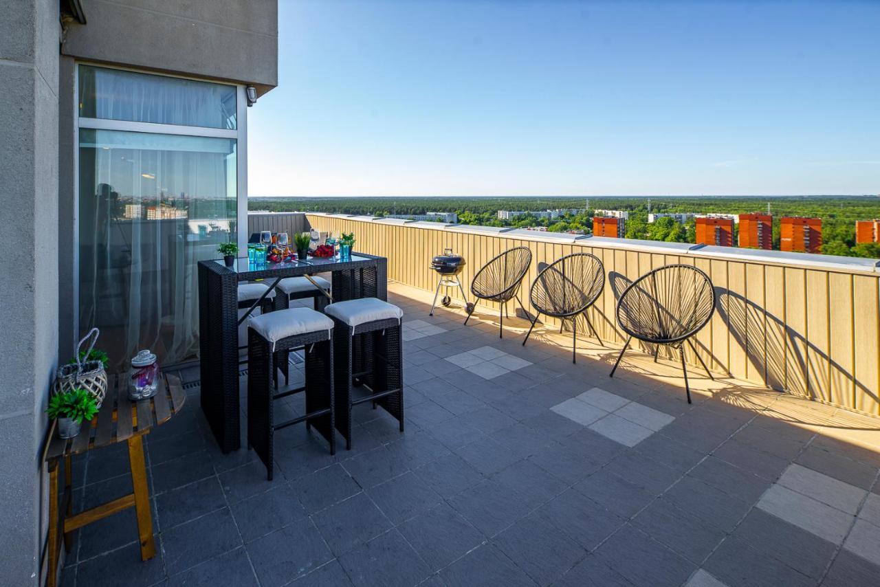 Skyhouse Riga Private Penthouse And Spa Bagian luar foto